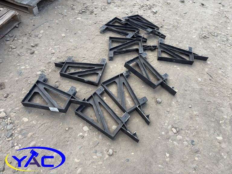 Deck Seating Brackets