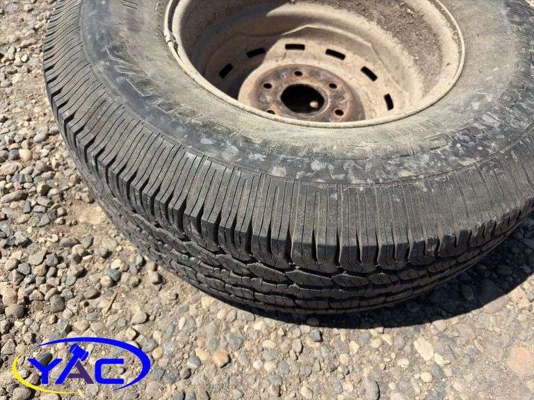 1- 245/75R16 Tire & Rim