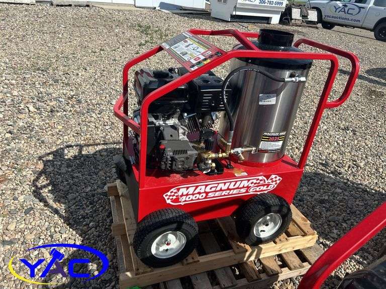 Magnum Gold 4000 Pressure Washer
