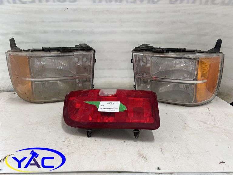 Set Of Headlight Assembly & Taillight For 2008 GMC Sierra