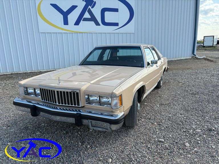 1984  MERCURY  GRAND MARQUIS 4DR