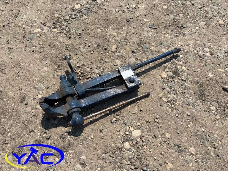 Leg Bench Vise