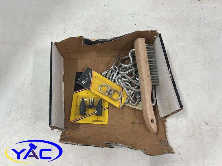 Snap & Screw Up Hooks, Wire Brush, Double Swivel & Animal Warnign