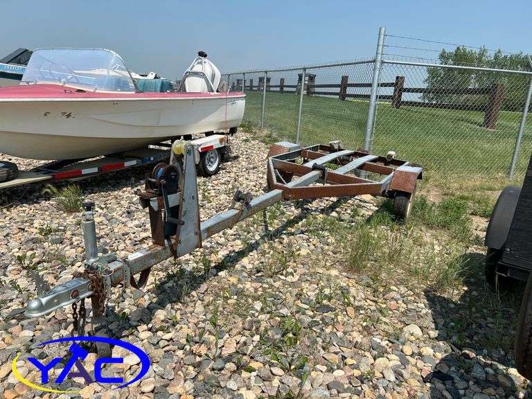 12' BOAT TRAILER