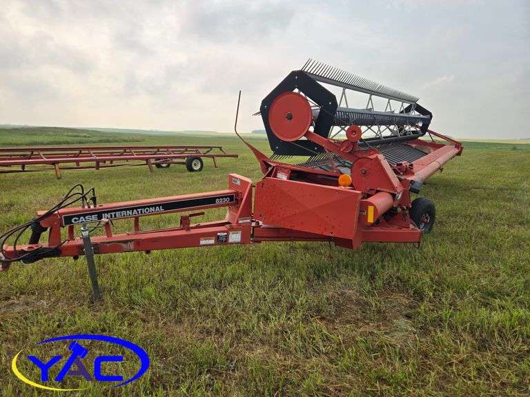 CaseIH 8230 PT Swather