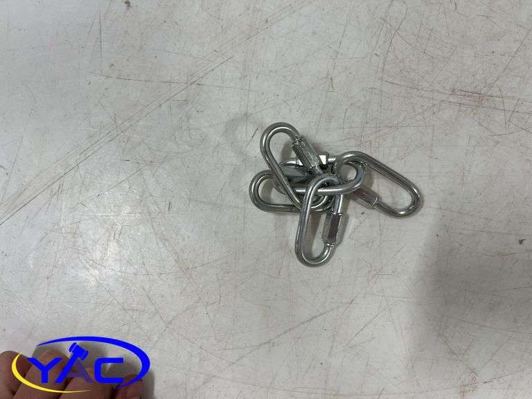 Snap & Screw Up Hooks, Double Swivel  & Animal Warning