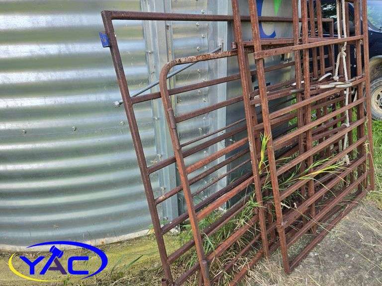 7 Assorted Gates