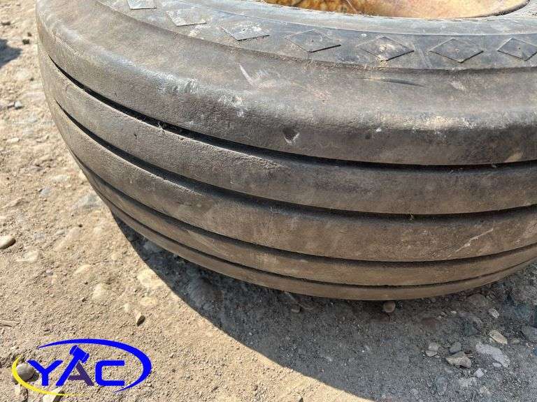 9.5L-15 Tire W/ Rim