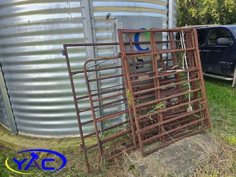 7 Assorted Gates