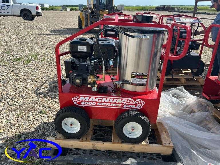 Magnum Gold 4000 Pressure Washer