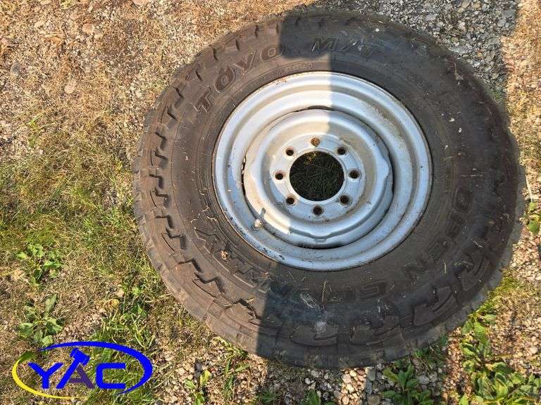 265/75R16 TIRE