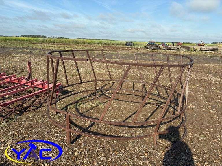 Round Bale Feeder