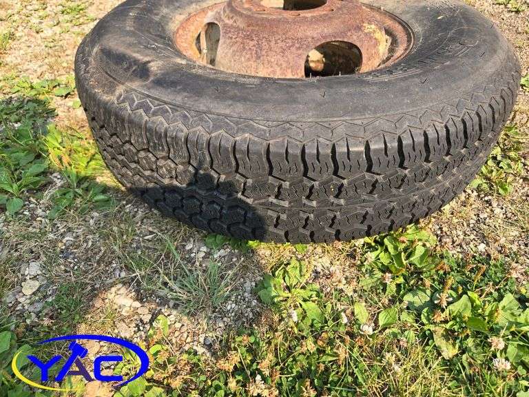 1- 235/85R16