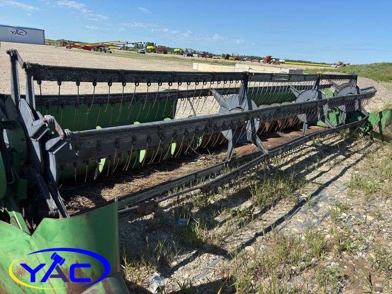 JOHN DEERE 224 24' FLEX HEADER