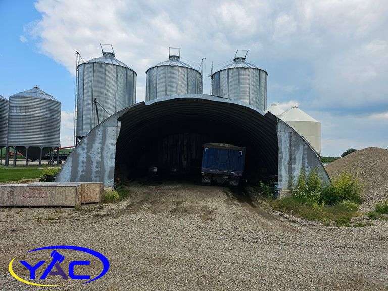 40ft x 60ft Quonset