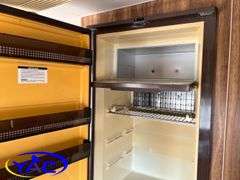 1983  TRAVELLAIRE  FIFTH WHEEL CAMPER