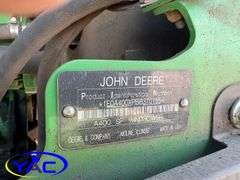 JOHN DEERE A400 SELF-PROPELLED SWATHER W/ 30' HONEY BEE HEADER