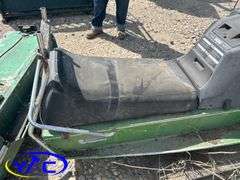 JOHN DEERE 600 SNOWMOBILE - NOT RUNNING