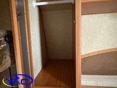 2010  DUTCHMEN V3667A  28GGS TRAVEL TRAILER