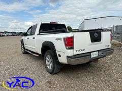 2011 NISSAN TITAN 5.6 SV CREW CAB 4WD