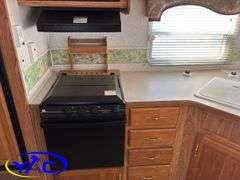 2003  THOR  DUTCHMAN FIFTH WHEEL CAMPER