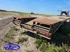 2011  FLATDECK H & H TRAILER