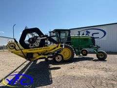 JOHN DEERE A400 SELF-PROPELLED SWATHER W/ 30' HONEY BEE HEADER