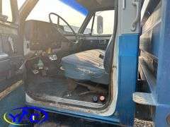 1984 CHEV C70 GRAIN TRUCK