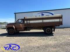 1980 FORD F600 GRAIN TRUCK