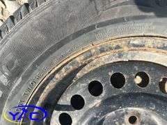 14" Tire & Rim 195/70R14