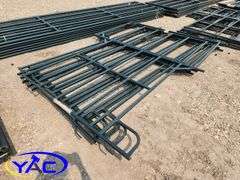5- 9'6 Cattle/Horse Panel W/ Gate (BUYER MUST PAY 5X THE BID PRICE)