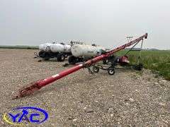 WHEATHEART 8"X51' AUGER W/ MOVER