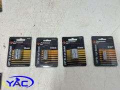 Approx. 40pcs Assorted Metric & Standard Sockets