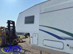 2003  THOR  DUTCHMAN FIFTH WHEEL CAMPER