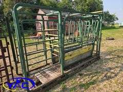 Squeeze Chute / Head gate