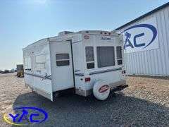 2003  THOR  DUTCHMAN FIFTH WHEEL CAMPER