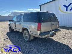 1994 CHEV SUBURBAN K/V 20/2500 4WD