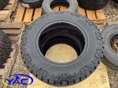 2- 33x12.50R18 Tires (BIDDER MUST PAY 2X THE BID PRICE)