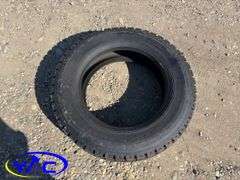 225/70R19.5 Tire