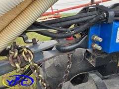 BOURGAULT 8810 /SC 430 NEW HOLLAND CART