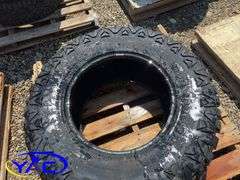 4- 35X12.50R18 Tires (BUYER MUST PAY 4X THE BID PRICE)