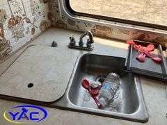 1983  TRAVELLAIRE  FIFTH WHEEL CAMPER