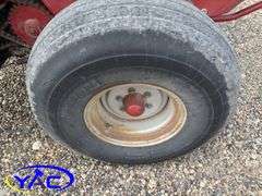 CASE RBX562 ROUND BALER