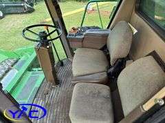 1994 JOHN DEERE 9600 SELF-PROPELLED COMBINE