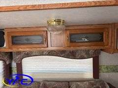 2003  THOR  DUTCHMAN FIFTH WHEEL CAMPER