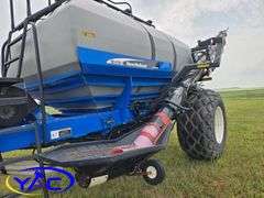 BOURGAULT 8810 /SC 430 NEW HOLLAND CART