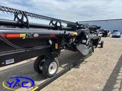 2021 FD140 DKD FLEX DRAPER HEADER