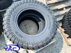 4 - 35 x 12.50R18LT Tires (BUYER MUST PAY 4X THE BID PRICE)