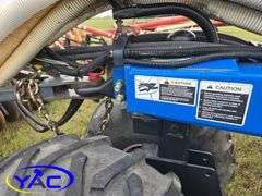 BOURGAULT 8810 /SC 430 NEW HOLLAND CART