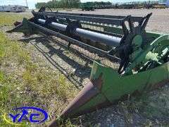 JOHN DEERE 222 FLEX HEADER 22'